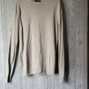 Scoop neck sweater
